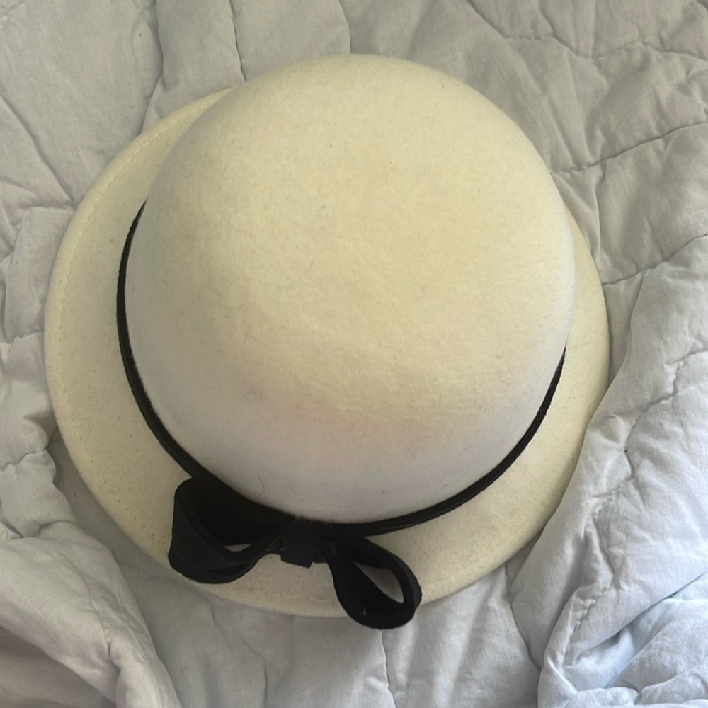 White Hat - Picture 3 of 6